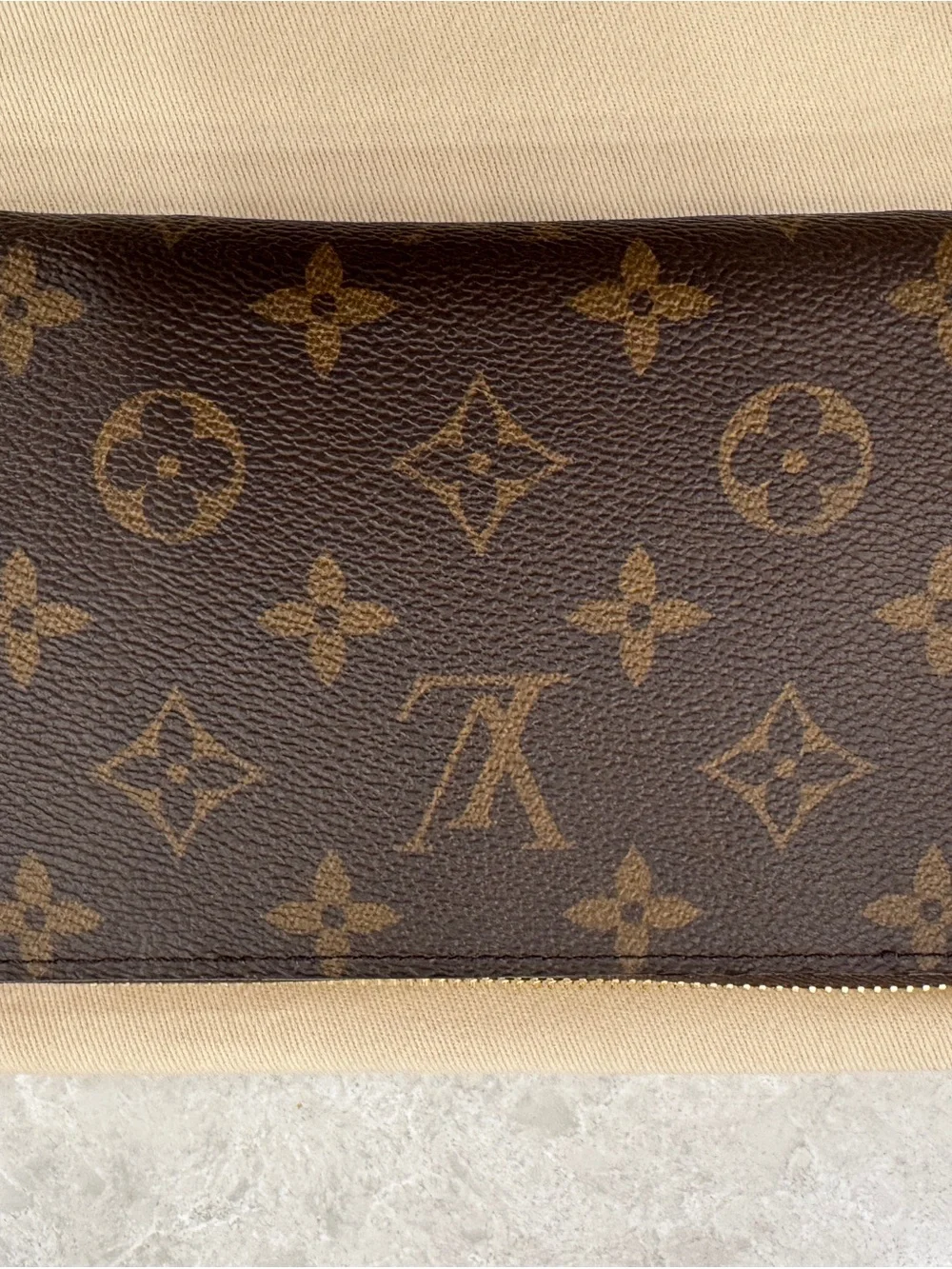 Louis Vuitton Monogram Zipoh Wallet - Brown with Gold Hardware